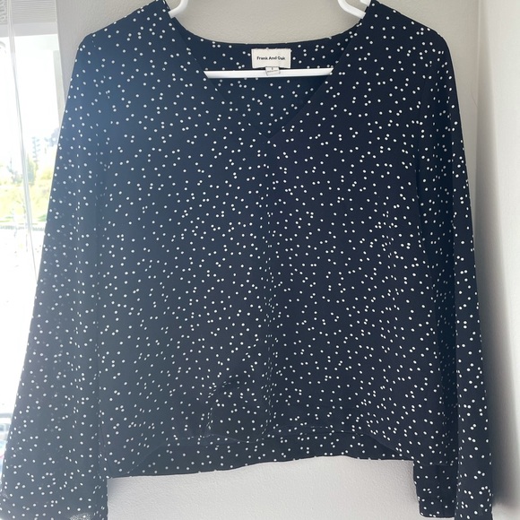 Amazing polka dots blouse, very chic from Frank and Oak in size medium - Picture 1 of 1